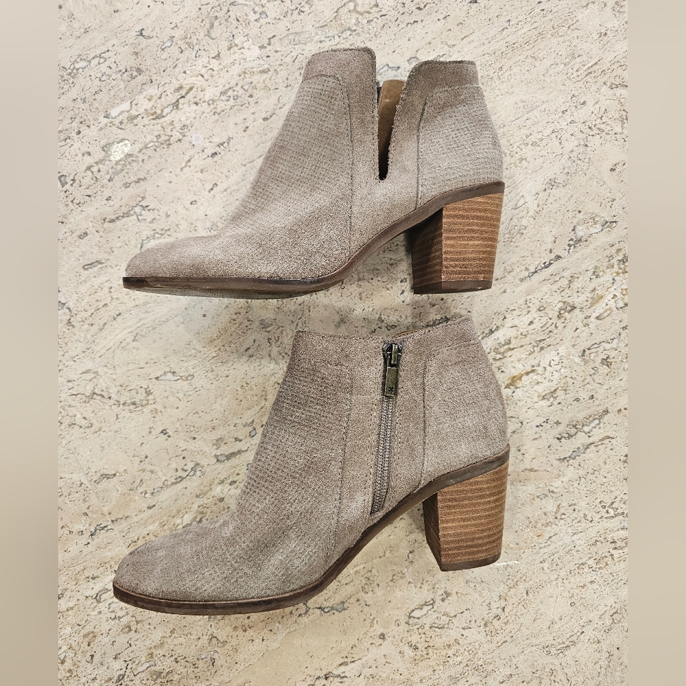 Lucky Brand Taupe Ankle Booties